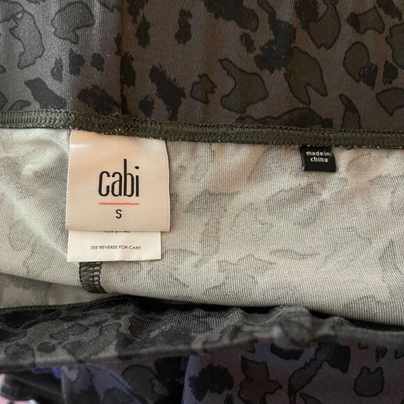Cabi Small Safari Cheetah Leggings Black Gray Printed Stretch Mid Rise - Picture 2 of 9